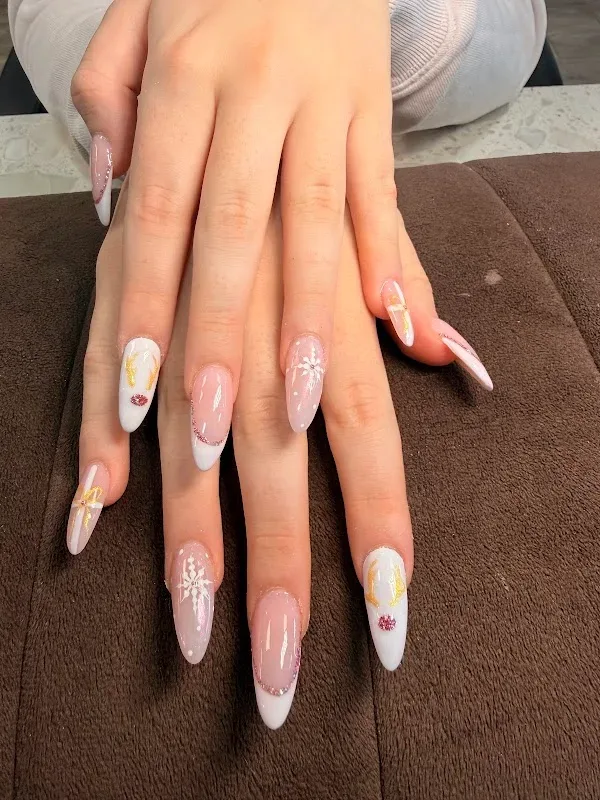 Nails On Nails — Nail salon in Hudson